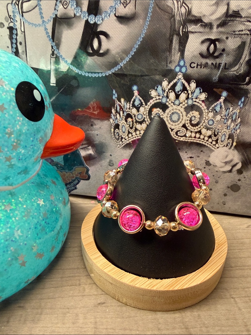 Gold-Tone Pink Crystal Bead Bracelet - Sparkling Accent Bracelet. 🆕